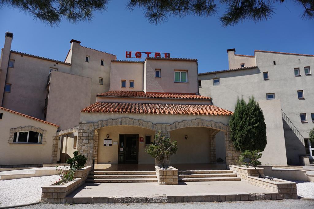 Le Neoulous Hotel Le Boulou Bagian luar foto